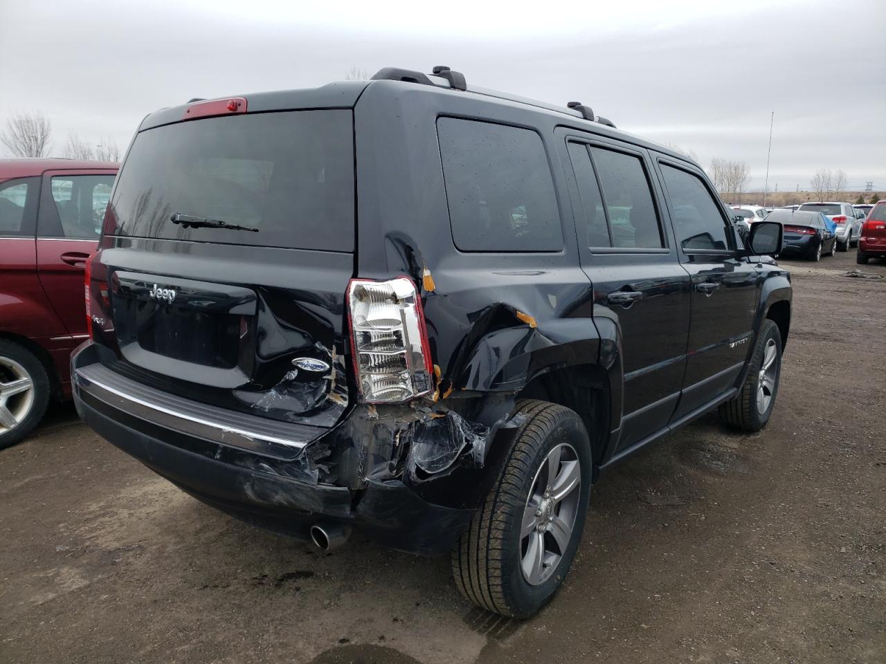 Photo 4 from auction – 2017 JEEP PATRIOT with VIN 1C4NJRAB3HD151748
