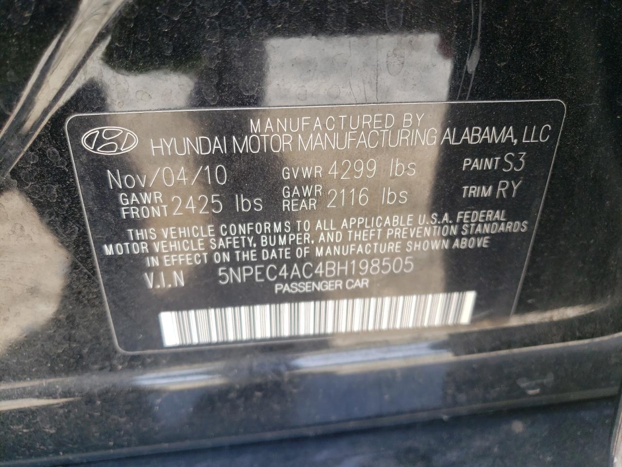 Photo 10 from auction – 2011 HYUNDAI SONATA SE with VIN 5NPEC4AC4BH198505