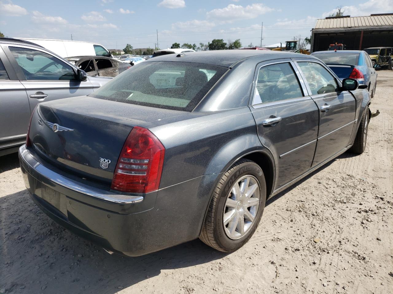 Photo 4 from auction – 2007 CHRYSLER 300C with VIN 2C3LA63H67H720167