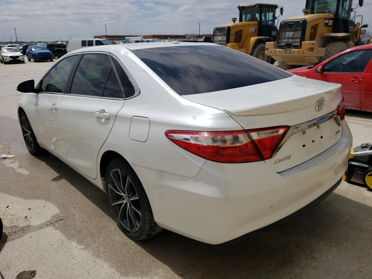Photo 3 from auction – 2017 TOYOTA CAMRY LE with VIN 4T1BF1FK9HU272052