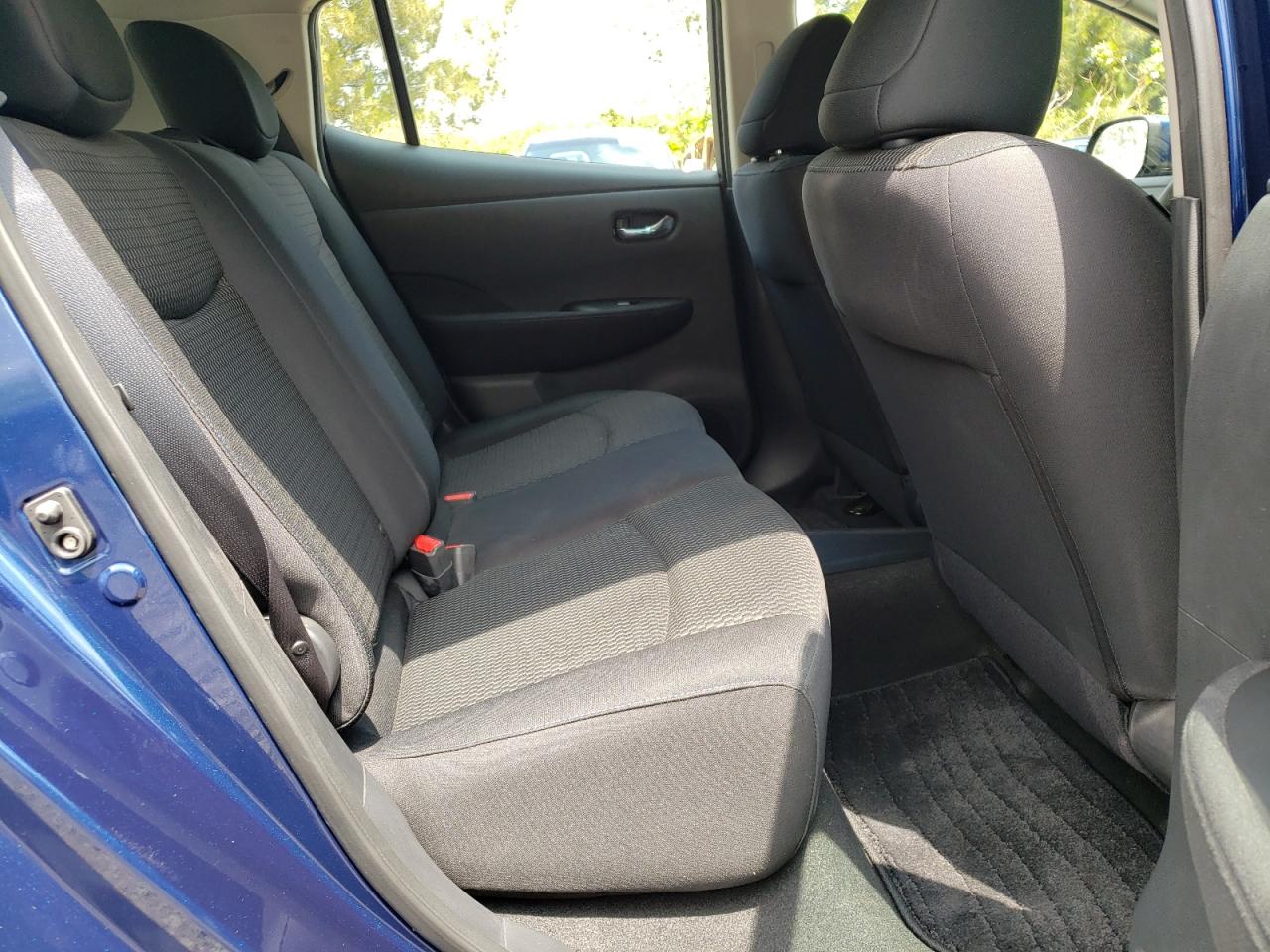 Photo 6 from auction – 2017 NISSAN LEAF S with VIN 1N4BZ0CP4HC307209