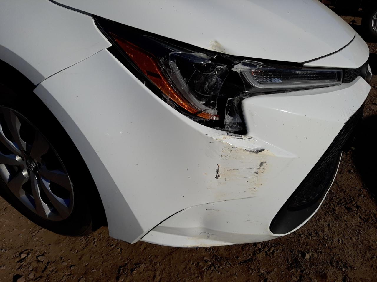 Photo 9 from auction – 2020 TOYOTA COROLLA LE with VIN 5YFEPRAE4LP107112