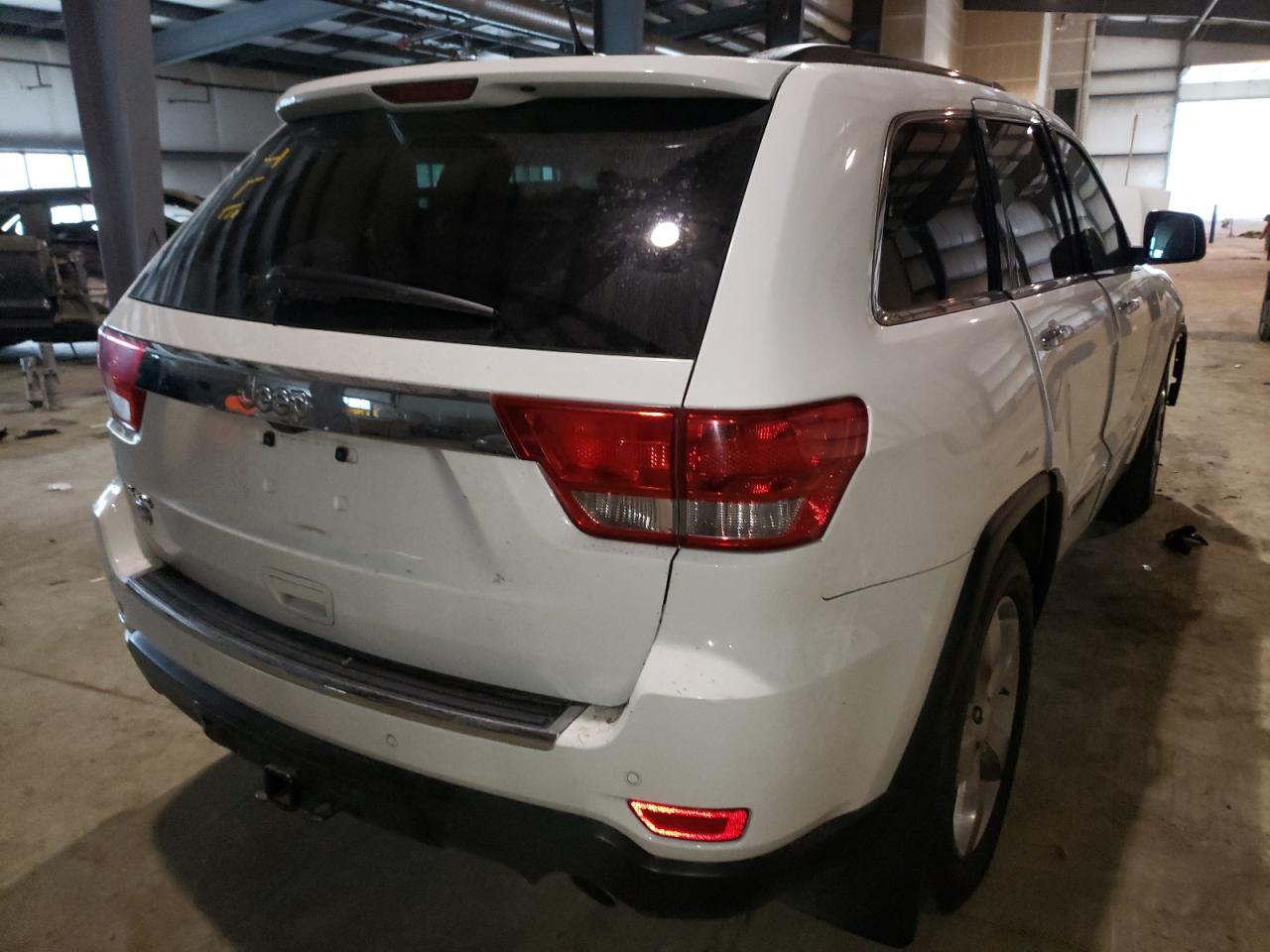 Photo 4 from auction – 2013 JEEP GRAND CHER with VIN 1C4RJFCG3DC523730