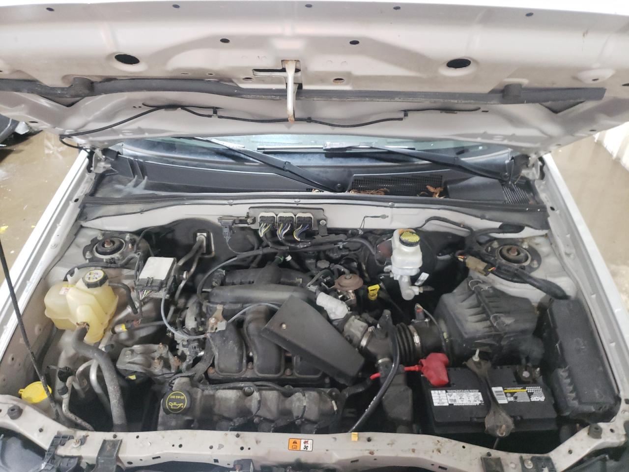 Photo 7 from auction – 2008 FORD ESCAPE XLT with VIN 1FMCU93178KC97791