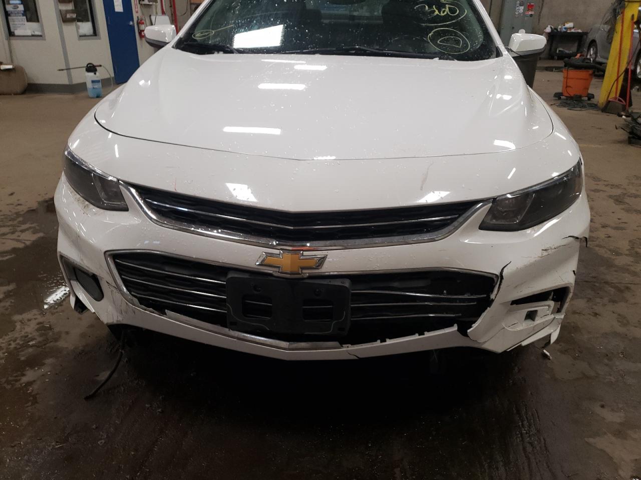 Photo 9 from auction – 2018 CHEVROLET MALIBU LT with VIN 1G1ZD5ST7JF170072