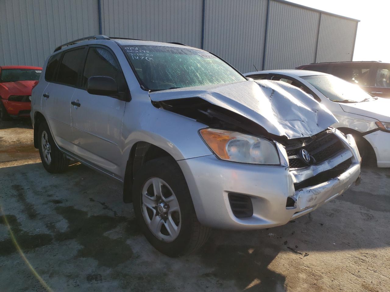 TOYOTA RAV4 2012 with VIN 2T3ZF4DV5CW117902 - Photo from auction