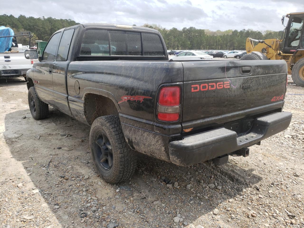 Photo 3 from auction – 1996 DODGE RAM 1500 with VIN 3B7HF13Z9TG169905