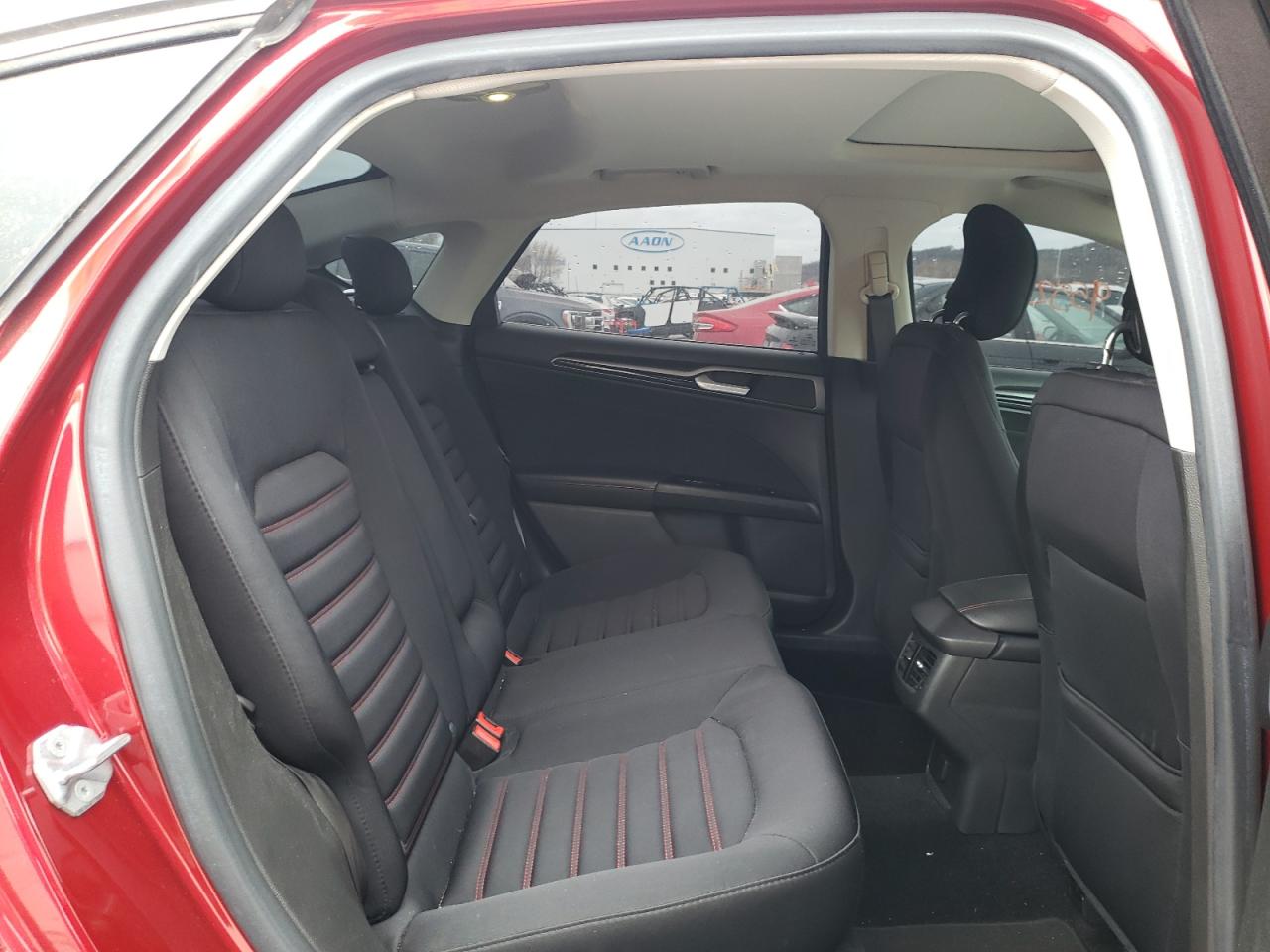 Photo 6 from auction – 2014 FORD FUSION SE with VIN 3FA6P0H99ER191827