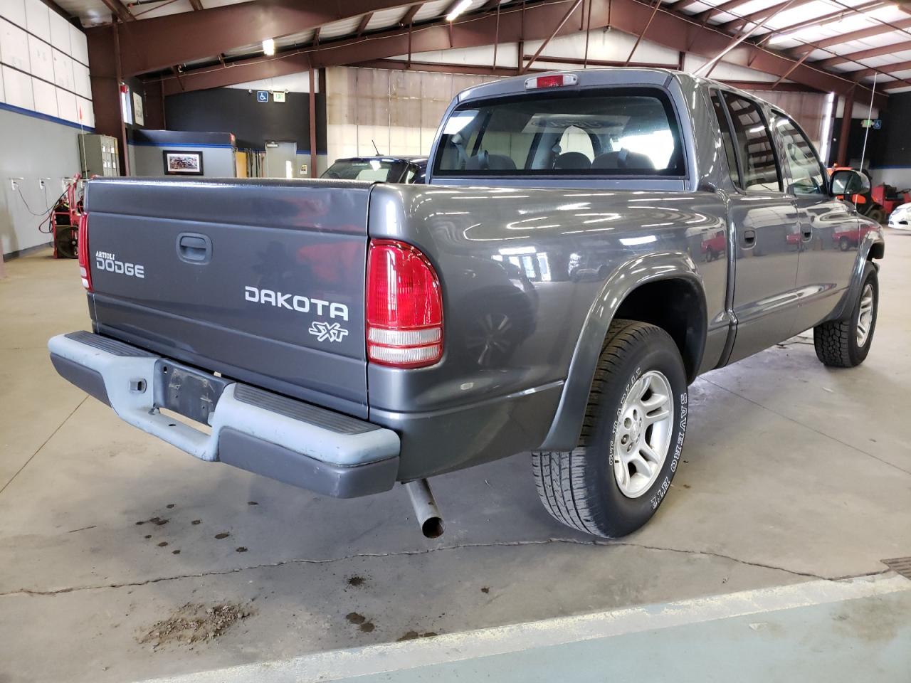 Photo 4 from auction – 2004 DODGE DAKOTA QUA with VIN 1D7HL38K44S739289