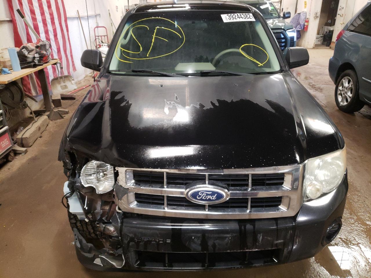 Zdjęcie 7 z aukcji – 2010 FORD ESCAPE XLS z VIN 1FMCU9C79AKD40781