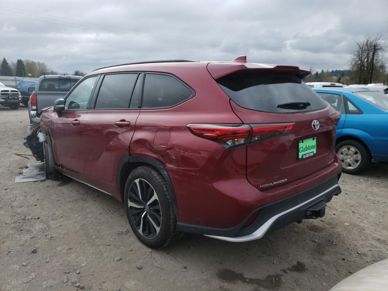 Photo 3 from auction – 2022 TOYOTA HIGHLANDER with VIN 5TDJZRBH0NS170073