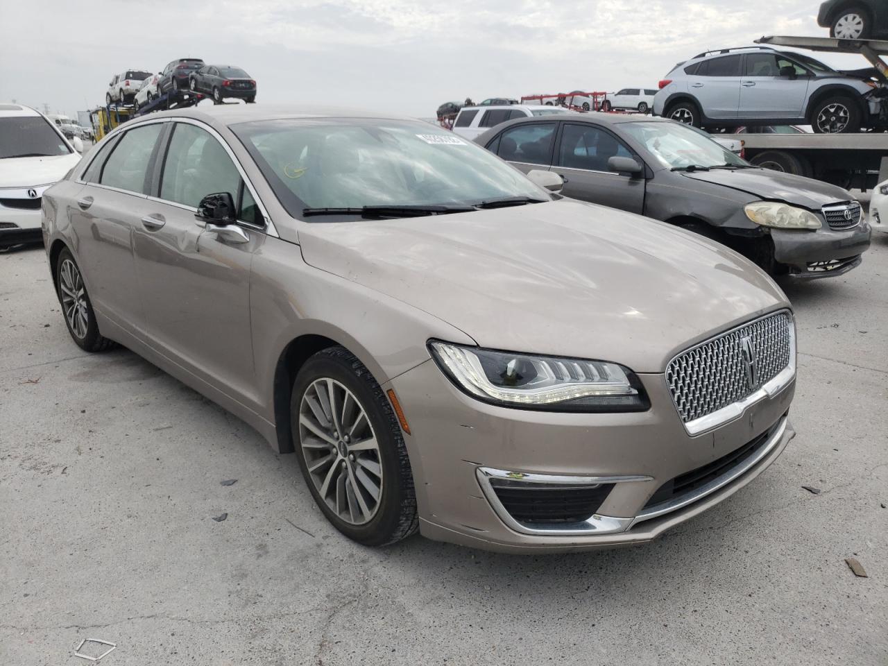 LINCOLN MKZ 2019 with VIN 3LN6L5A91KR604196 - Photo from auction