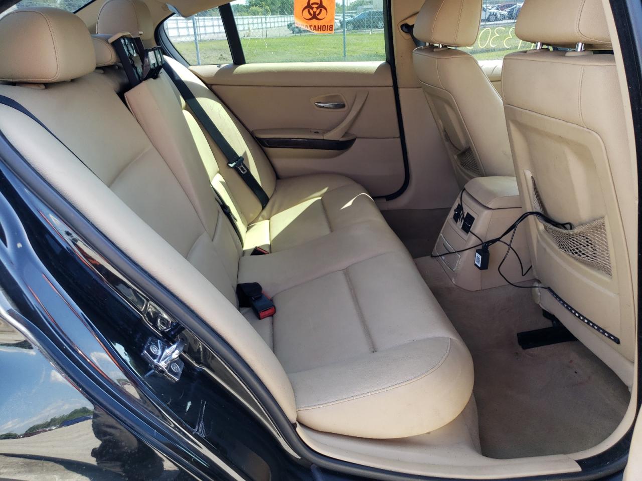 Photo 6 from auction – 2006 BMW 325 I with VIN WBAVB13586K001193