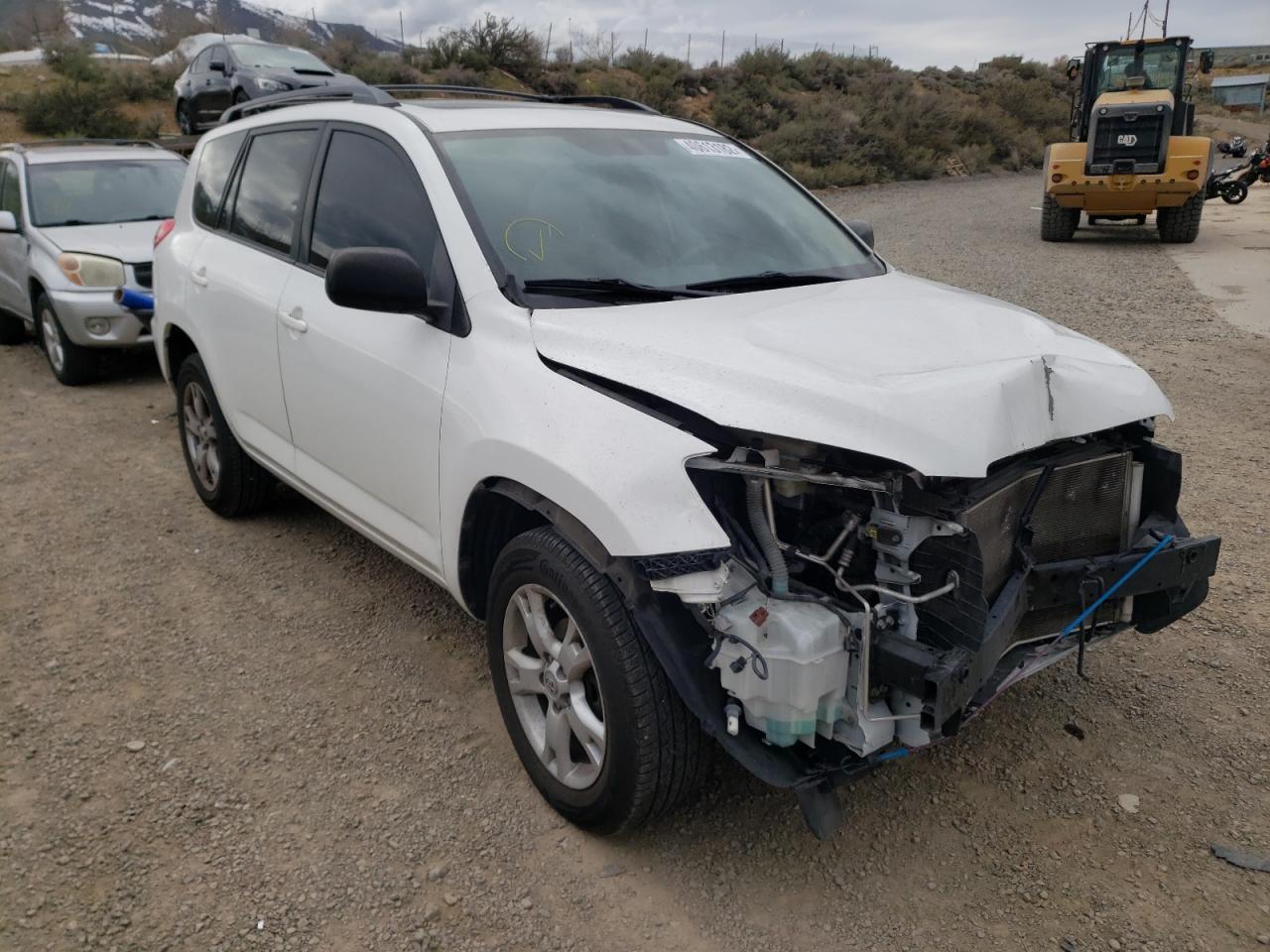 TOYOTA RAV4 2012 with VIN JTMBF4DV0CD044467 - Photo from auction