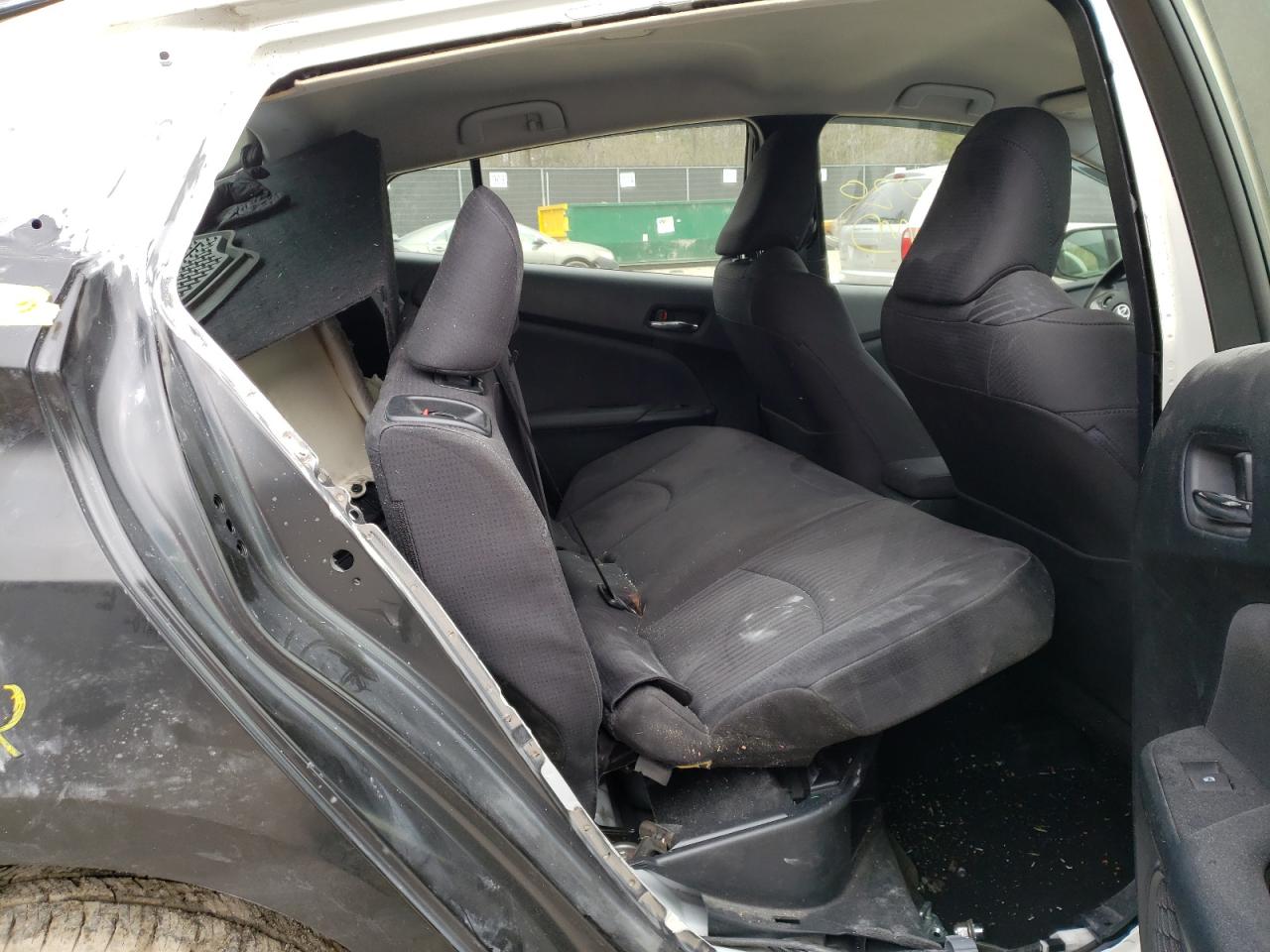 Photo 6 from auction – 2016 TOYOTA PRIUS with VIN JTDKARFU4G3501082