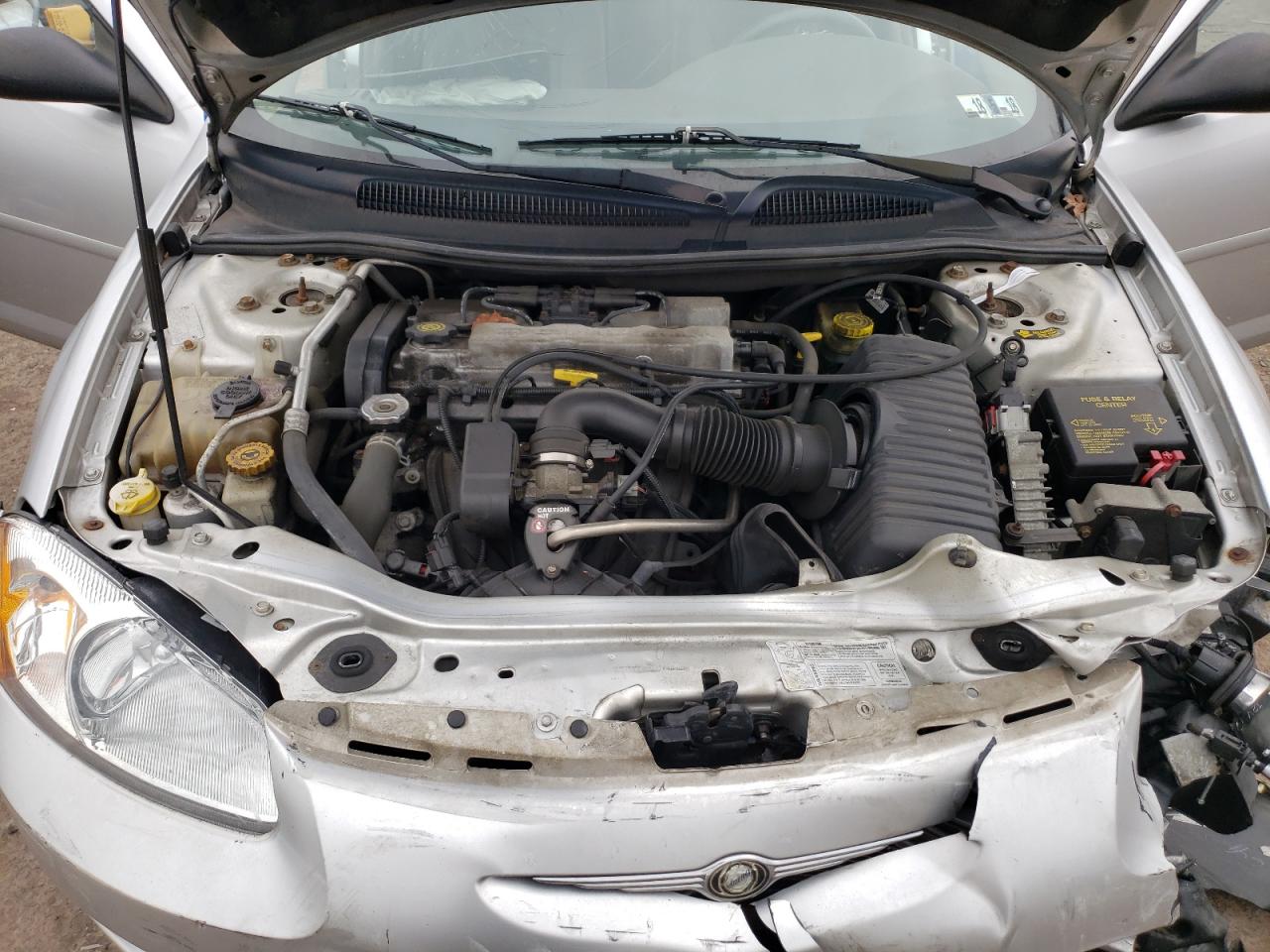 Photo 7 from auction – 2002 CHRYSLER SEBRING LX with VIN 1C3EL46X62N216258