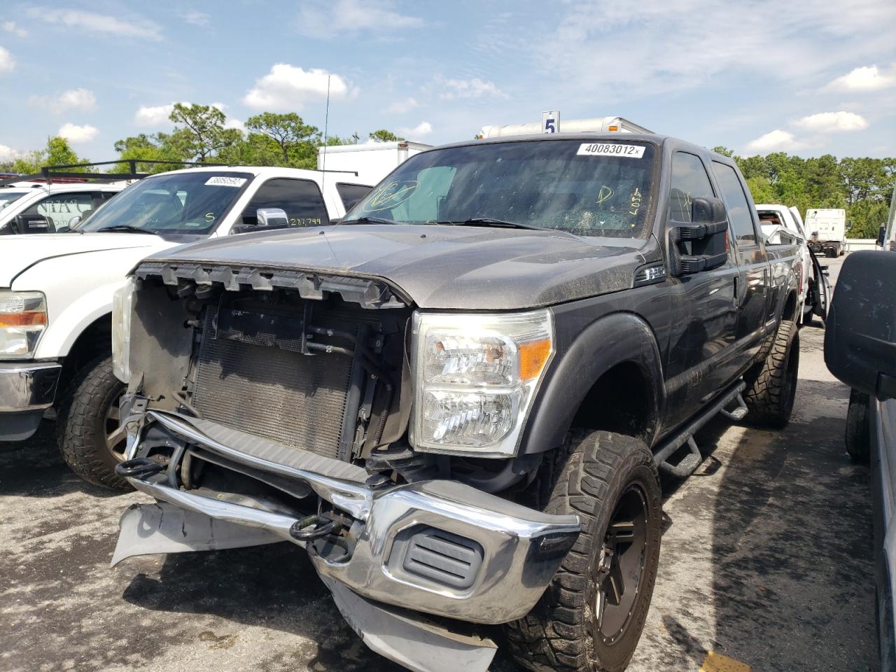 Photo 2 from auction – 2012 FORD F250 SUPER with VIN 1FT7W2B69CEA85244