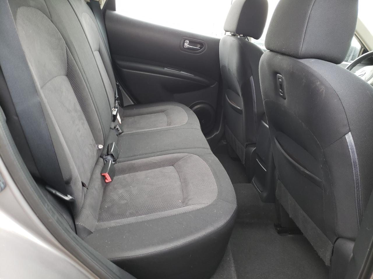 Photo 6 from auction – 2011 NISSAN ROGUE S with VIN JN8AS5MT9BW566534