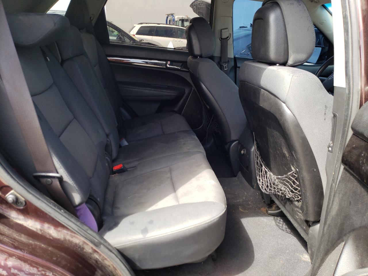 Photo 6 from auction – 2012 KIA SORENTO BA with VIN 5XYKT3A63CG264462
