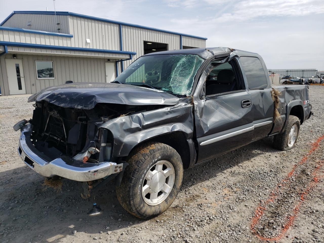 Photo 2 from auction – 2004 GMC SIERRA with VIN 2GTEK19T441220156