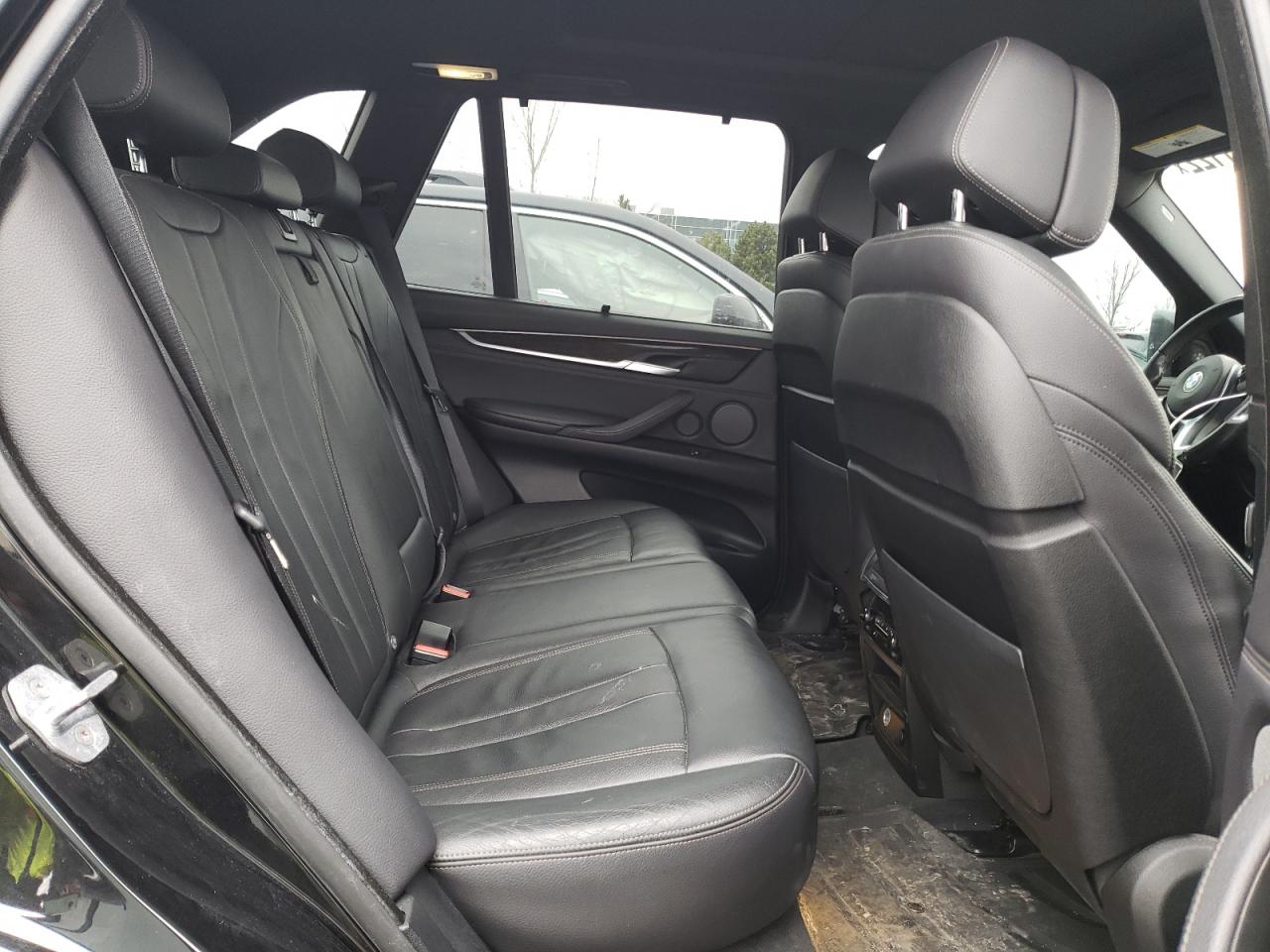 Photo 6 from auction – 2017 BMW X5 XDRIVE3 with VIN 5UXKS4C33H0Y15741