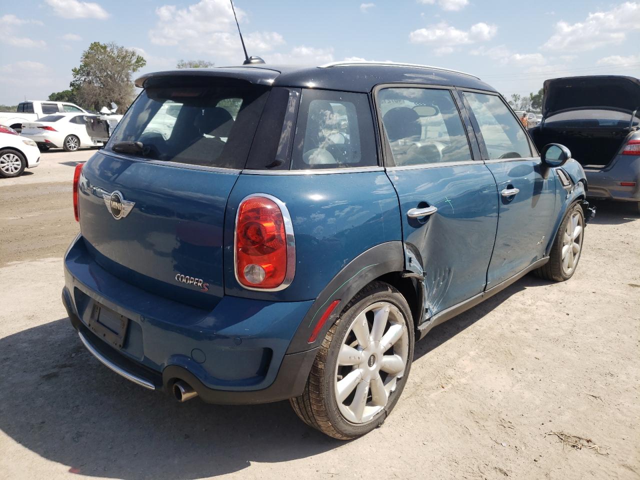 Photo 4 from auction – 2012 MINI COOPER S C with VIN WMWZC5C53CWL64351