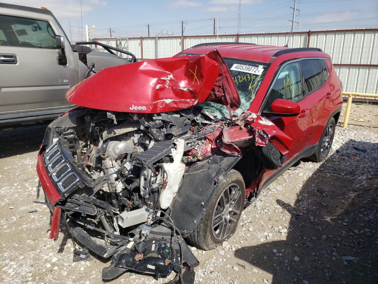 Фото 2 с аукциона – 2018 JEEP COMPASS LA с VIN 3C4NJDBB3JT142436