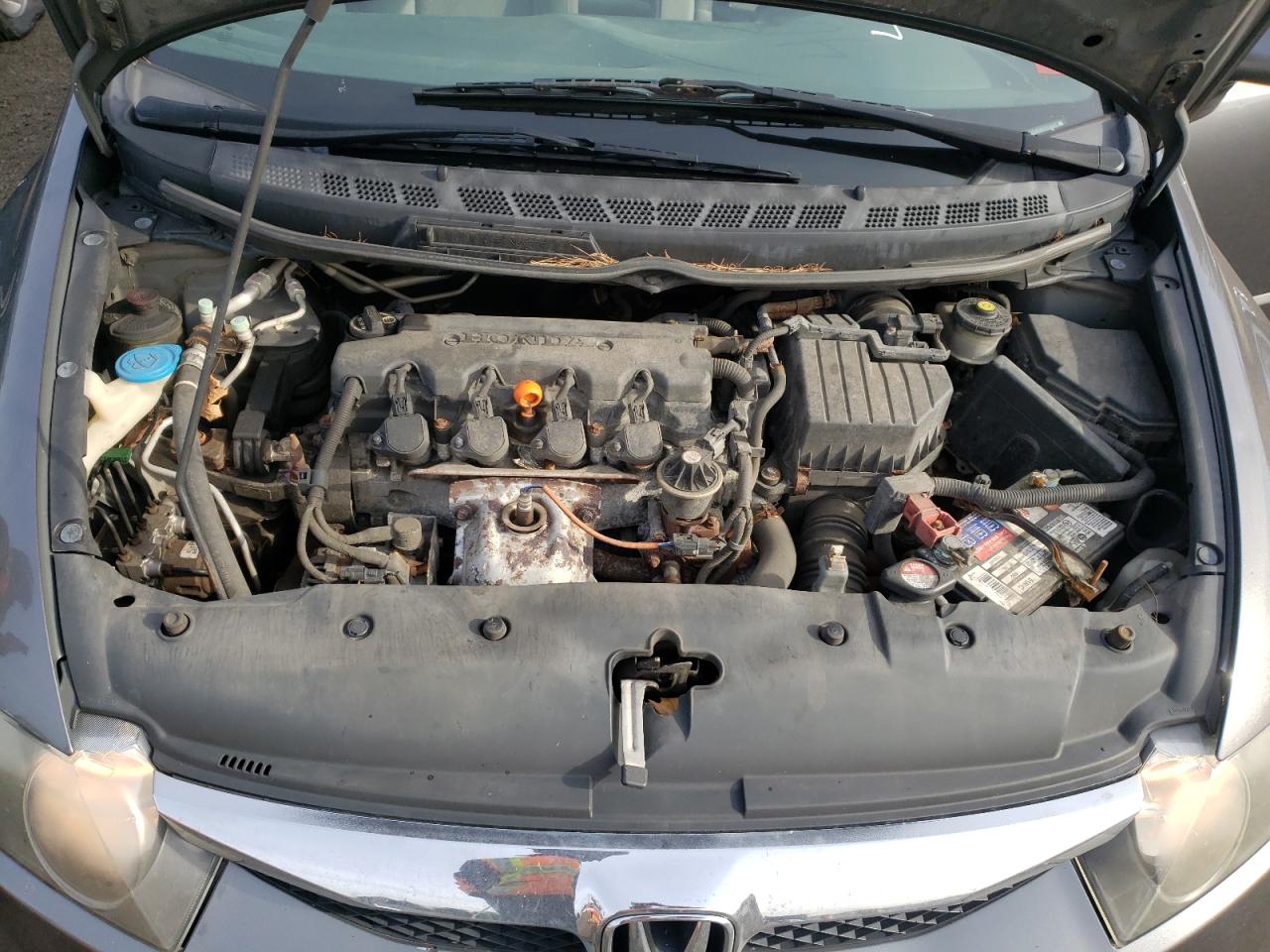 Photo 7 from auction – 2011 HONDA CIVIC LX with VIN 2HGFA1F56BH301145