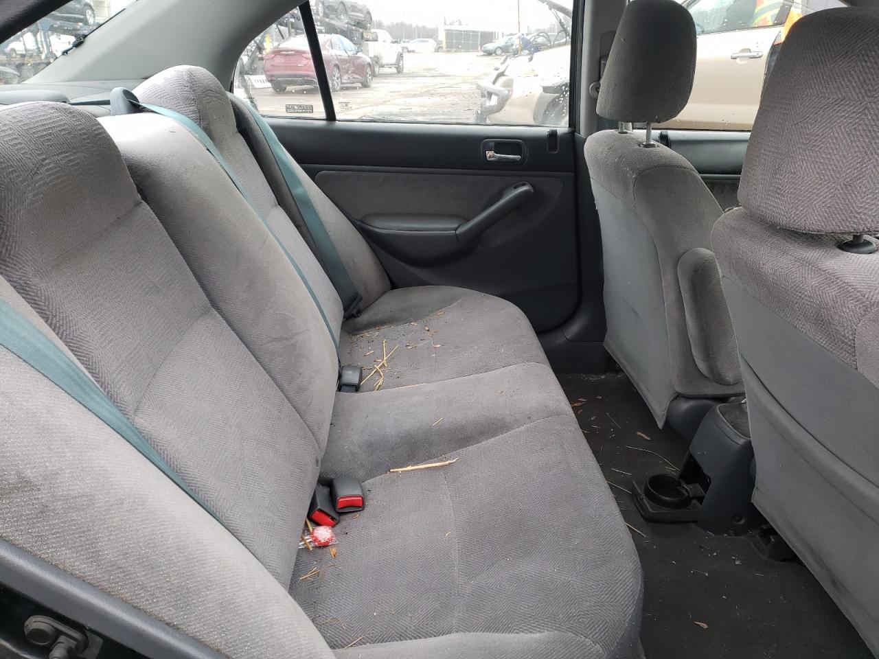Photo 6 from auction – 2002 HONDA CIVIC EX with VIN 1HGES25712L063676
