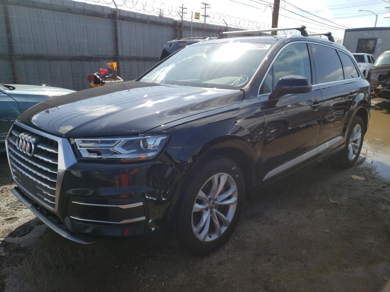 Photo 2 from auction – 2018 AUDI Q7 PREMIUM with VIN WA1LHAF75JD046833