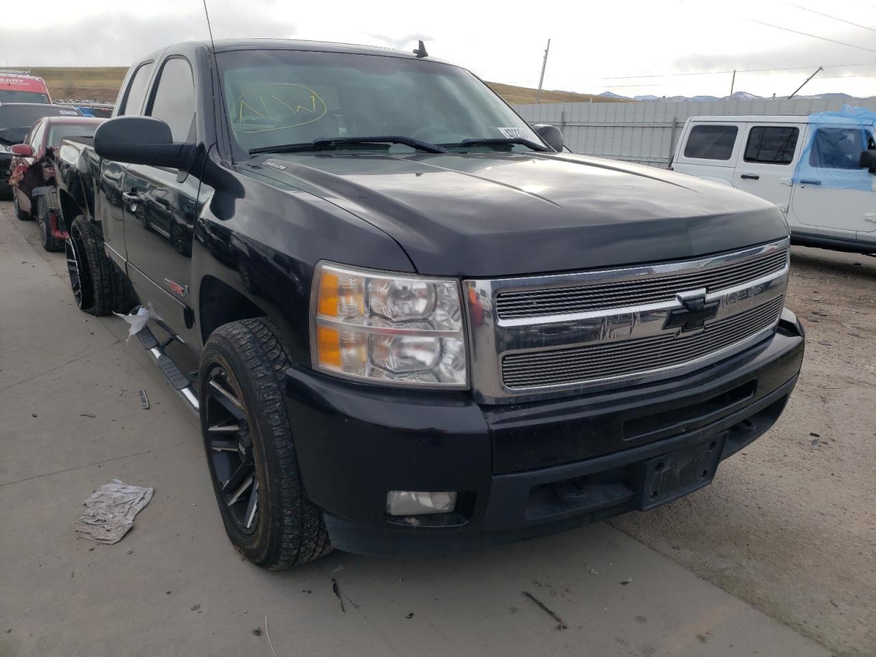 CHEVROLET SILVERADO 2008 with VIN 1GCFK19Y18Z132601 - Photo from auction