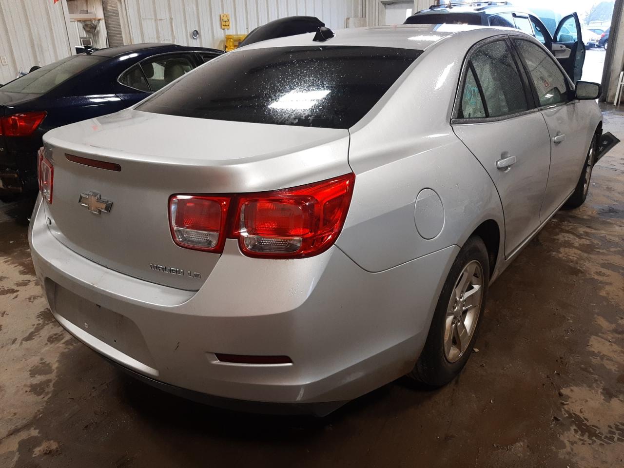 Photo 4 from auction – 2014 CHEVROLET MALIBU LS with VIN 1G11A5SL8EF292130