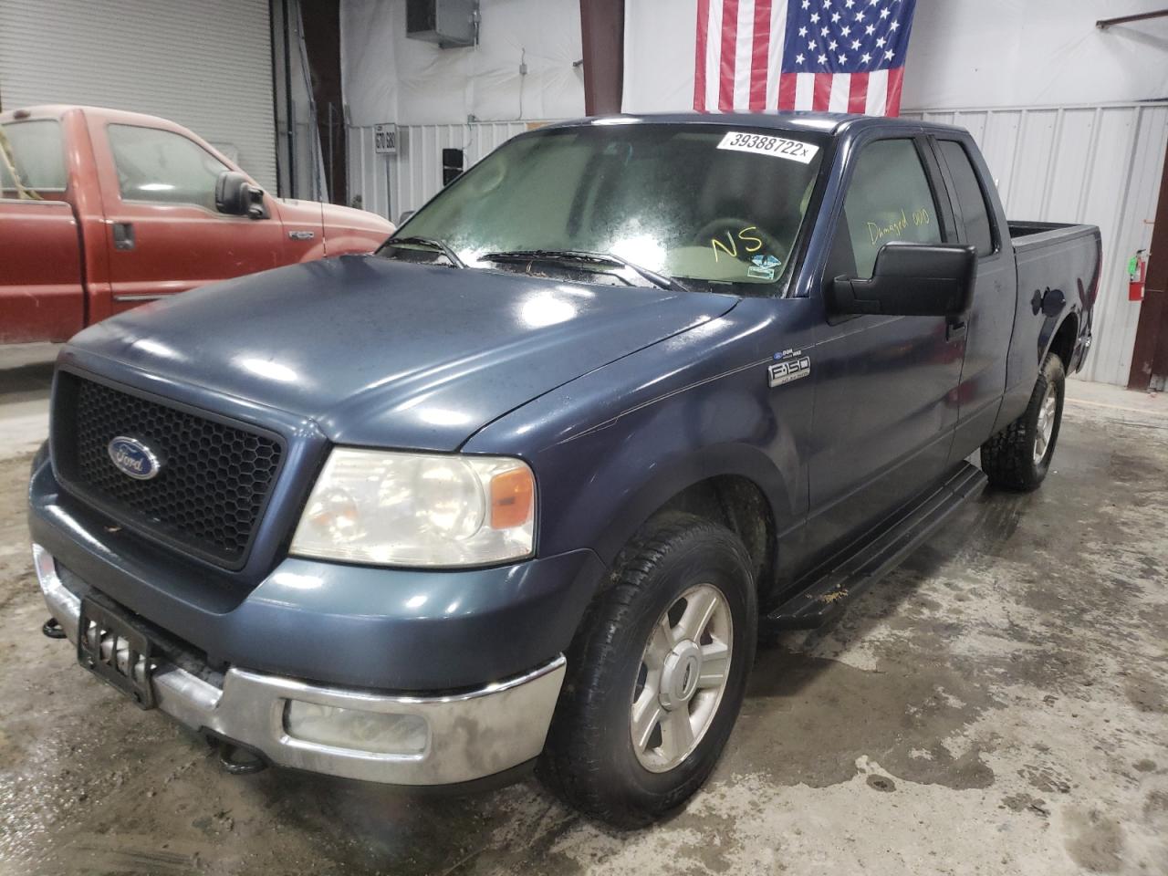 Photo 2 from auction – 2004 FORD F150 with VIN 1FTPX14504NB56571