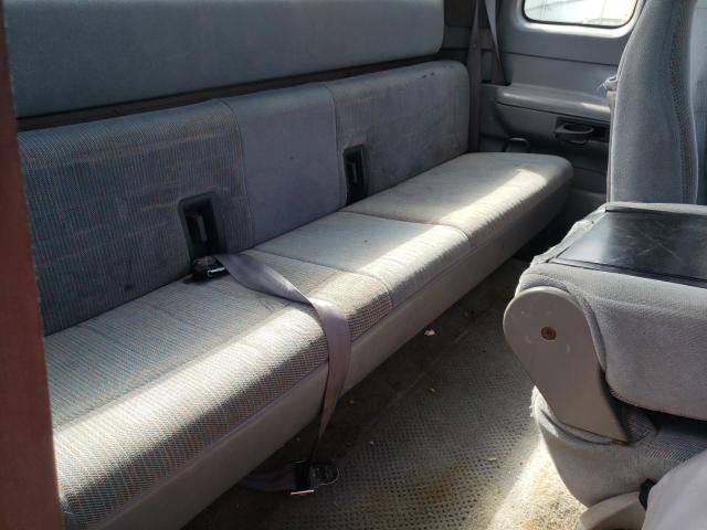 Photo 6 from auction – 1997 FORD F250 with VIN 1FTHX25F4VEB47696