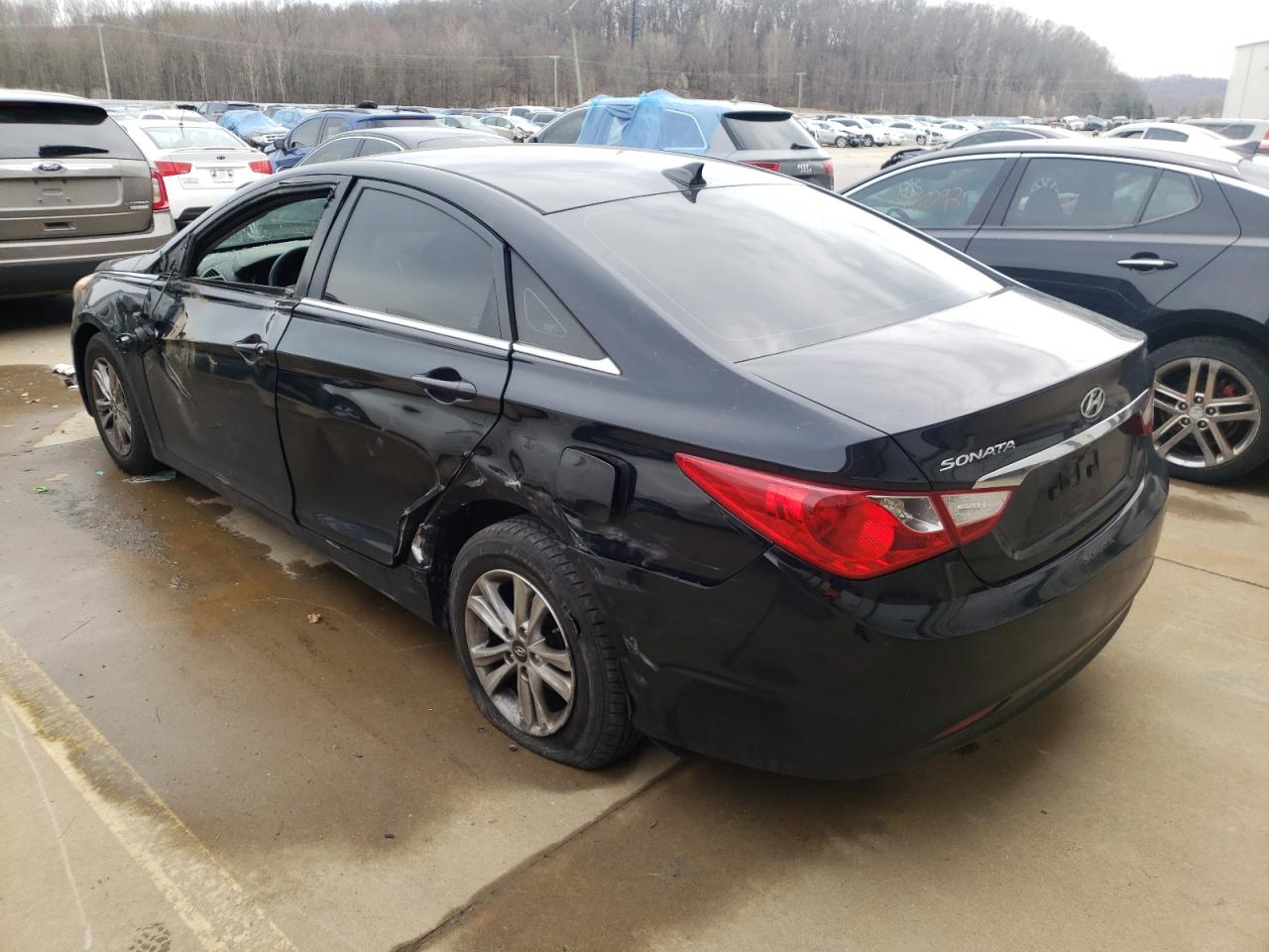 Photo 3 from auction – 2013 HYUNDAI SONATA GLS with VIN 5NPEB4AC6DH672573