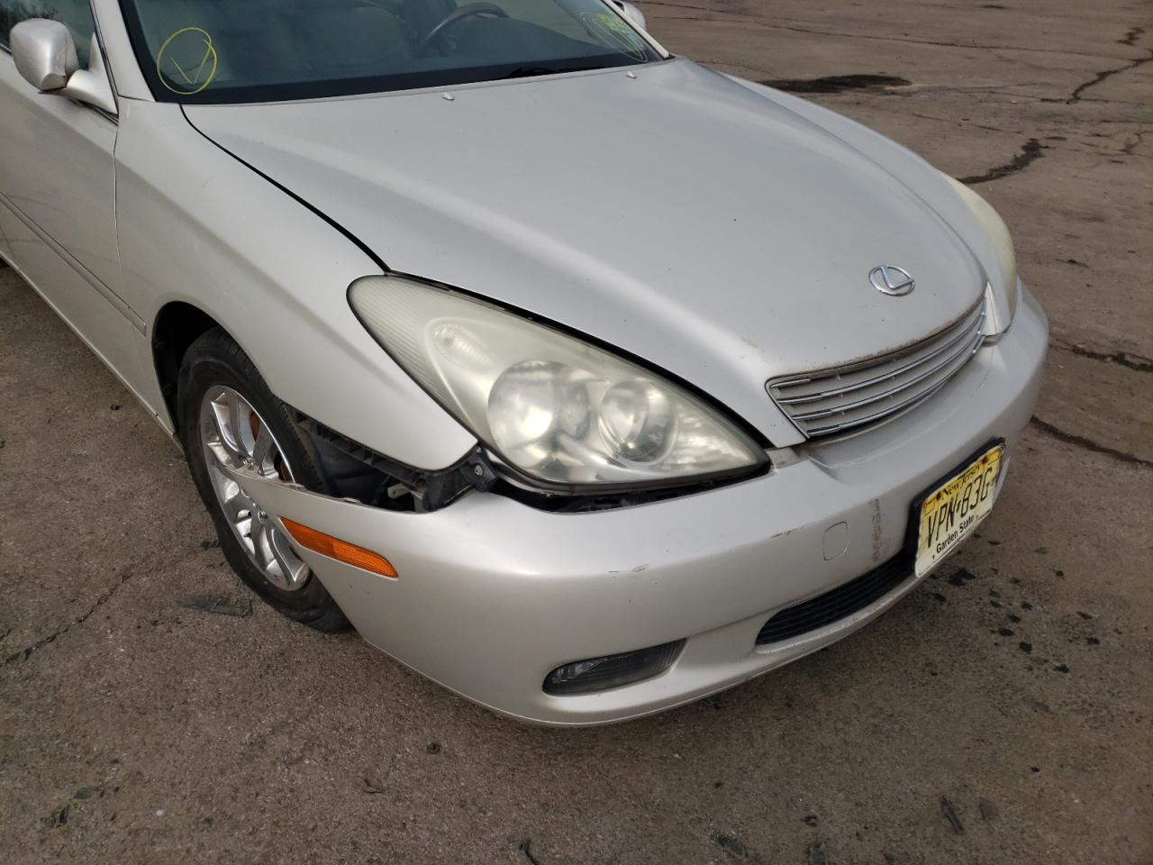 Photo 16 from auction – 2003 LEXUS ES 300 with VIN JTHBF30G330133845