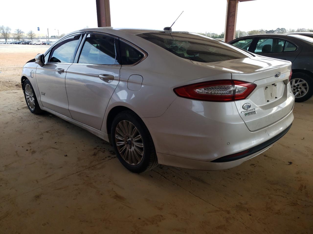 Photo 3 from auction – 2015 FORD FUSION SE with VIN 3FA6P0PU6FR123038