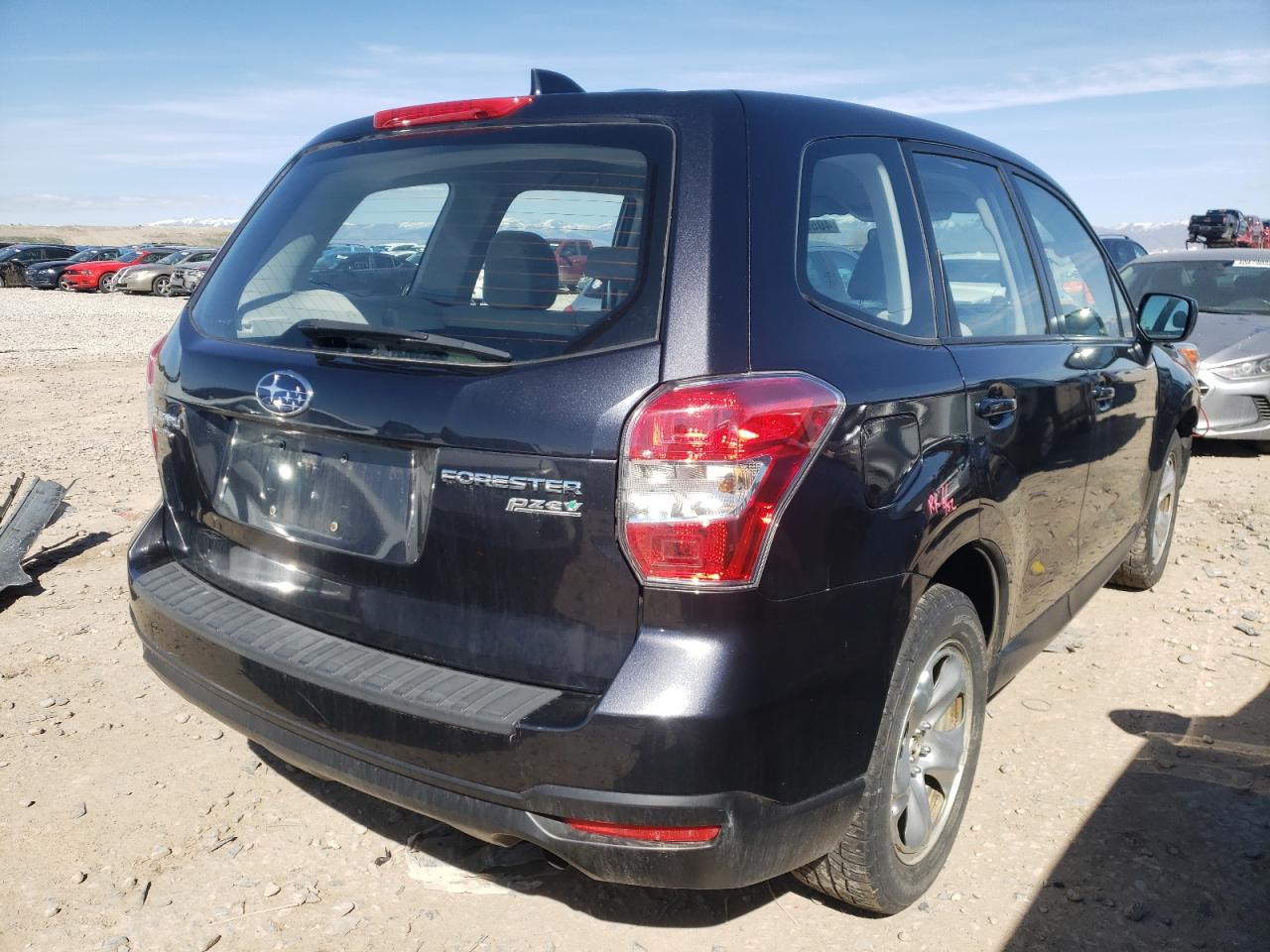 Photo 4 from auction – 2016 SUBARU FORESTER 2 with VIN JF2SJAAC7GG464023