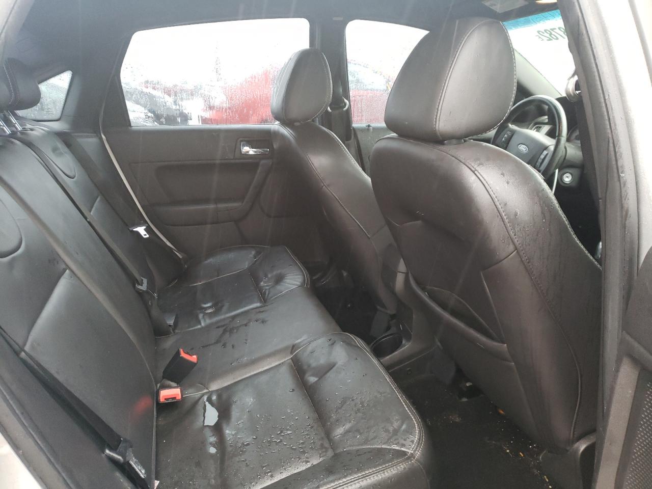 Photo 6 from auction – 2009 FORD FOCUS SEL with VIN 1FAHP37N89W190034