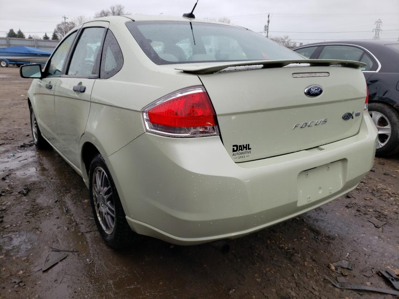 Фото 3 с аукциона – 2011 FORD FOCUS SE с VIN 1FAHP3FN2BW169543