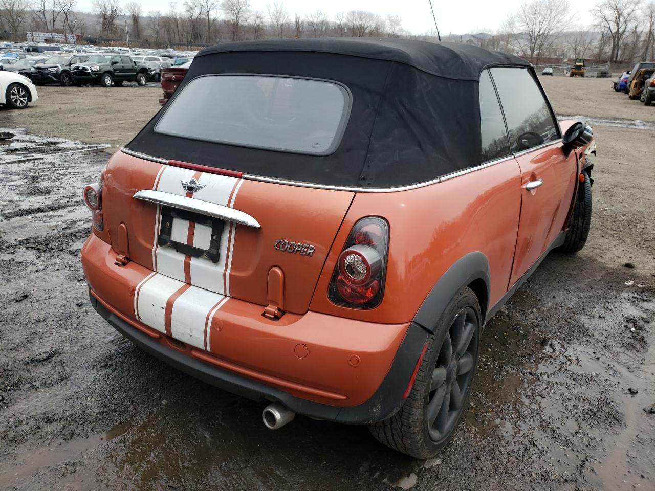 Photo 4 from auction – 2005 MINI COOPER with VIN WMWRF33455TG11797