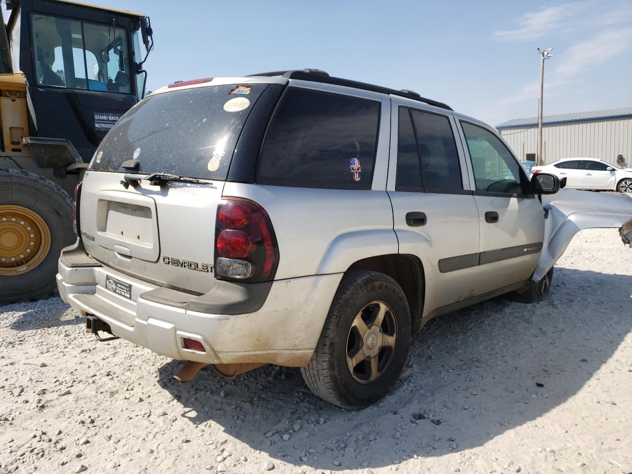 Photo 4 from auction – 2004 CHEVROLET TRAILBLAZE with VIN 1GNDS13S542417632