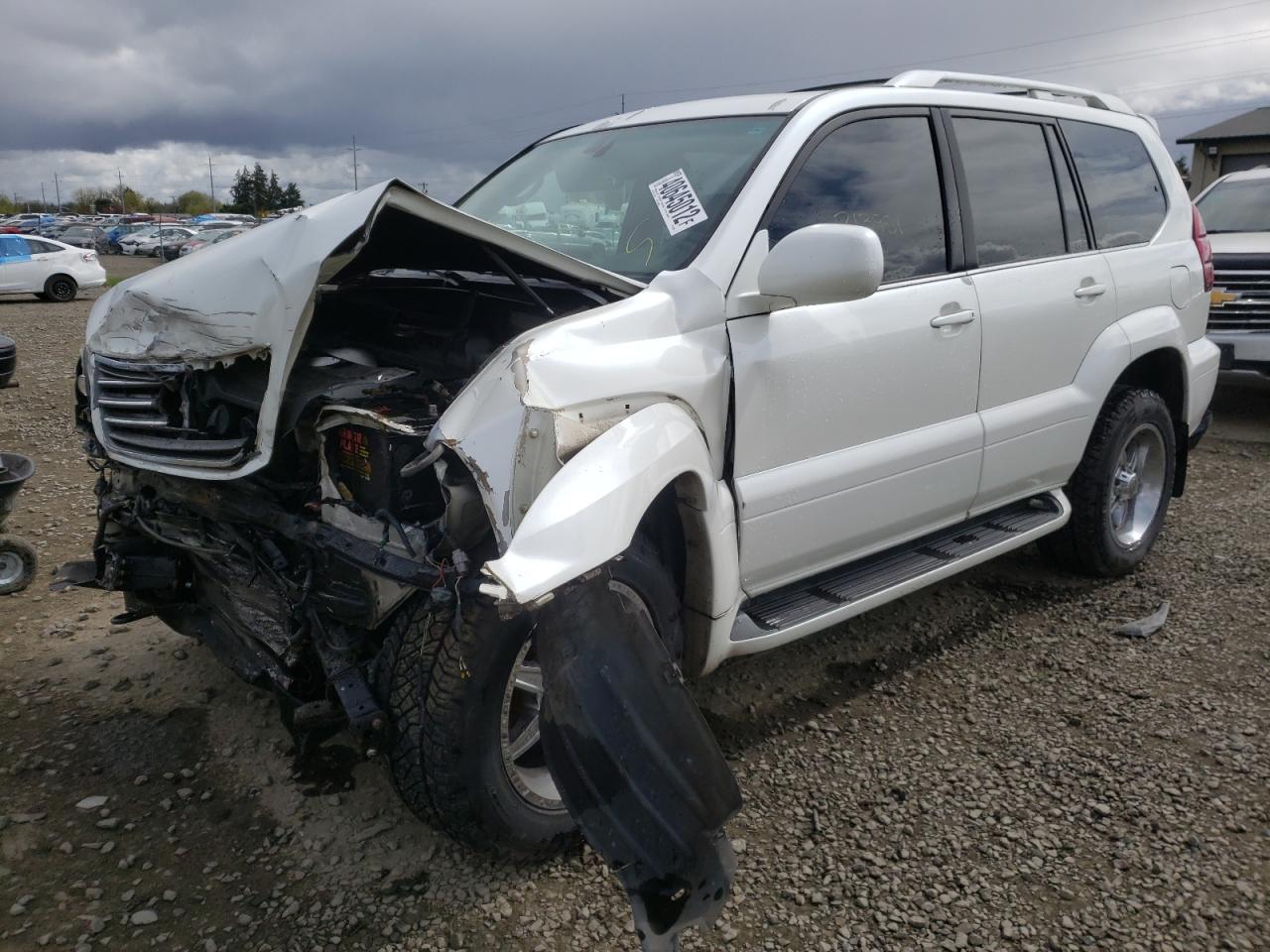 Photo 2 from auction – 2004 LEXUS GX 470 with VIN JTJBT20X140054693