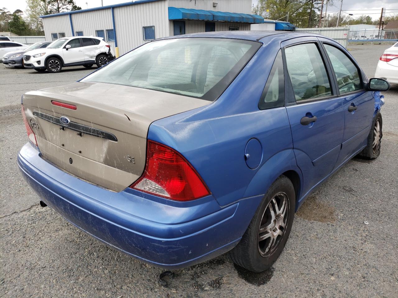Photo 4 from auction – 2003 FORD FOCUS SE with VIN 1FAHP34P23W200392