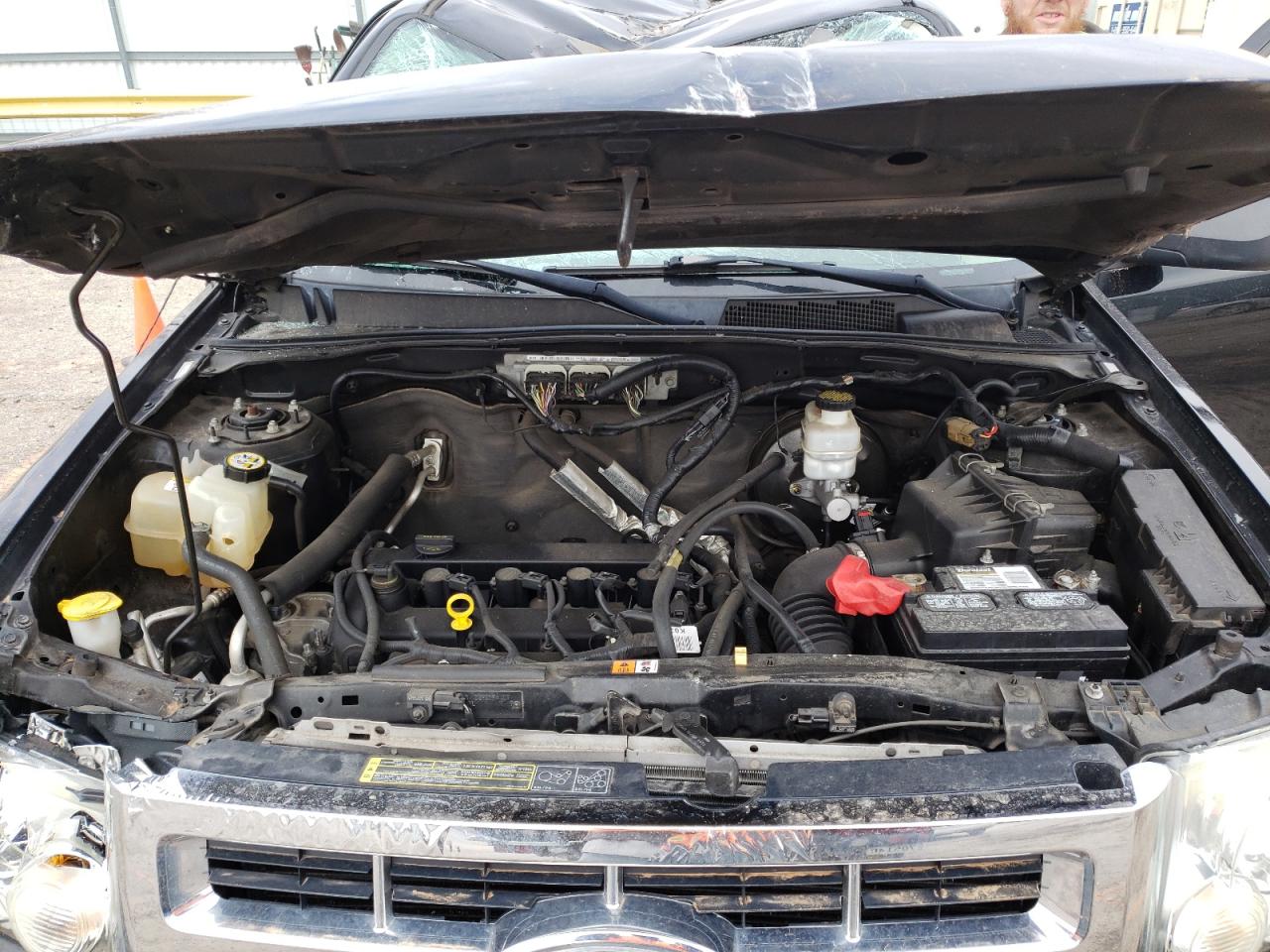 Photo 7 from auction – 2009 FORD ESCAPE XLS with VIN 1FMCU02709KC20943