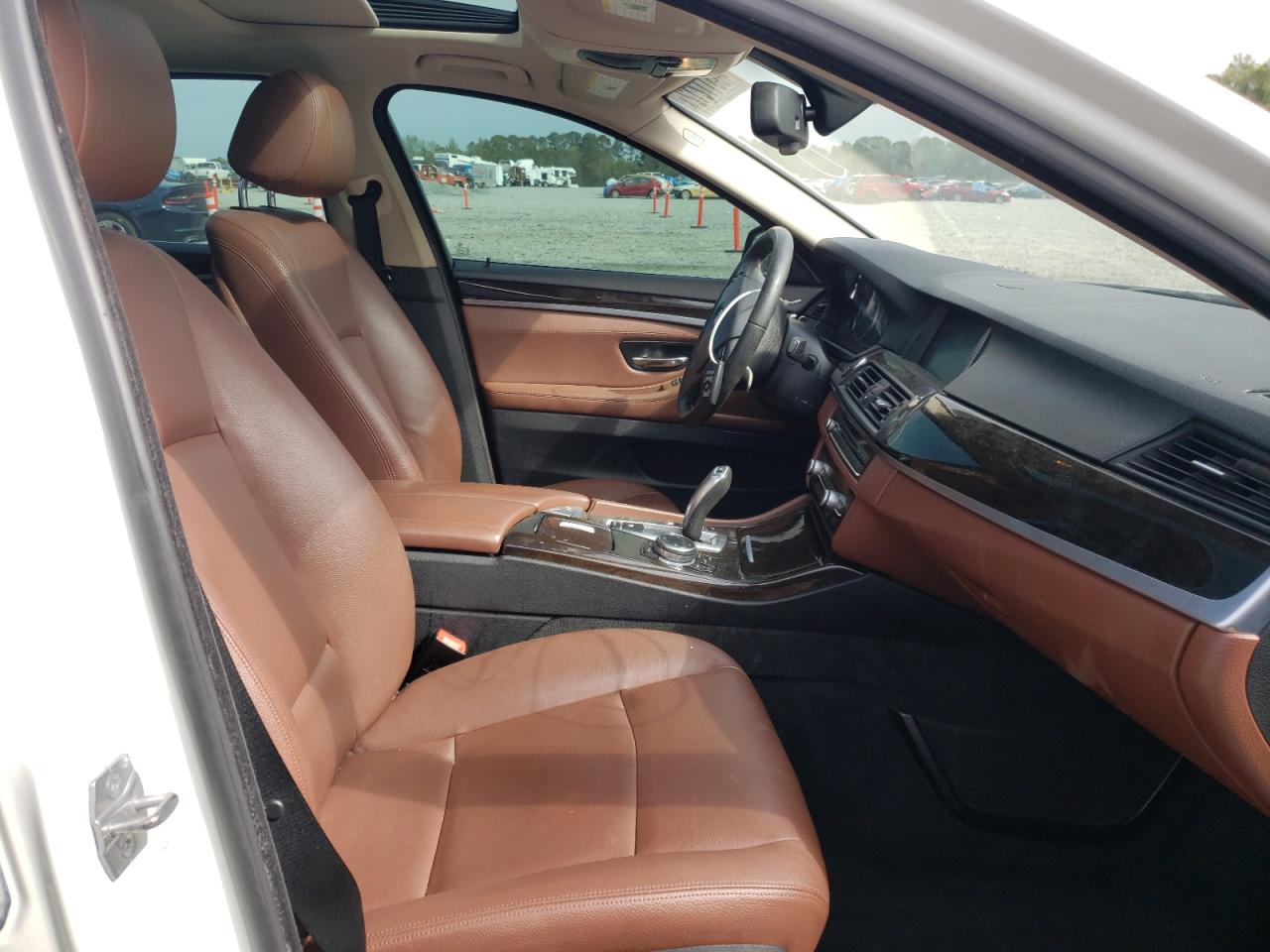Photo 5 from auction – 2014 BMW 528 I with VIN WBA5A5C50ED503872