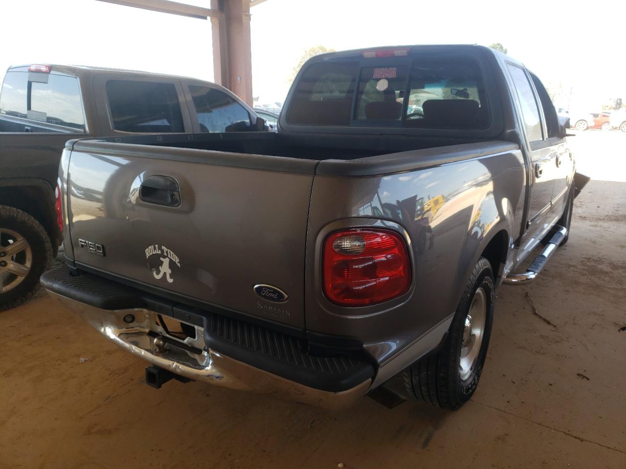 Photo 4 from auction – 2003 FORD F150 SUPER with VIN 1FTRW07L73KB69530