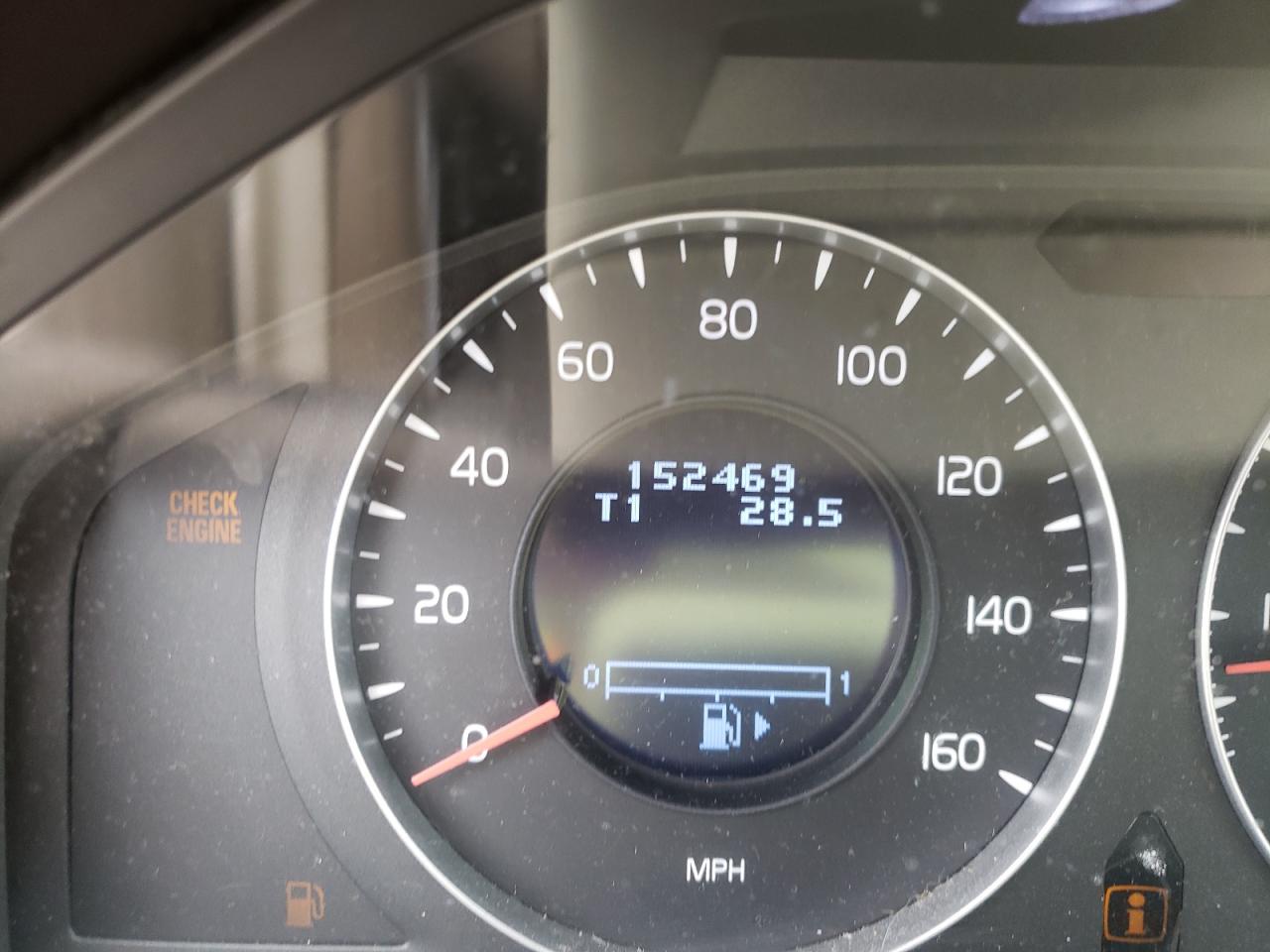 Photo 8 from auction – 2011 VOLVO XC60 3.2 with VIN YV4952DZ5B2149814