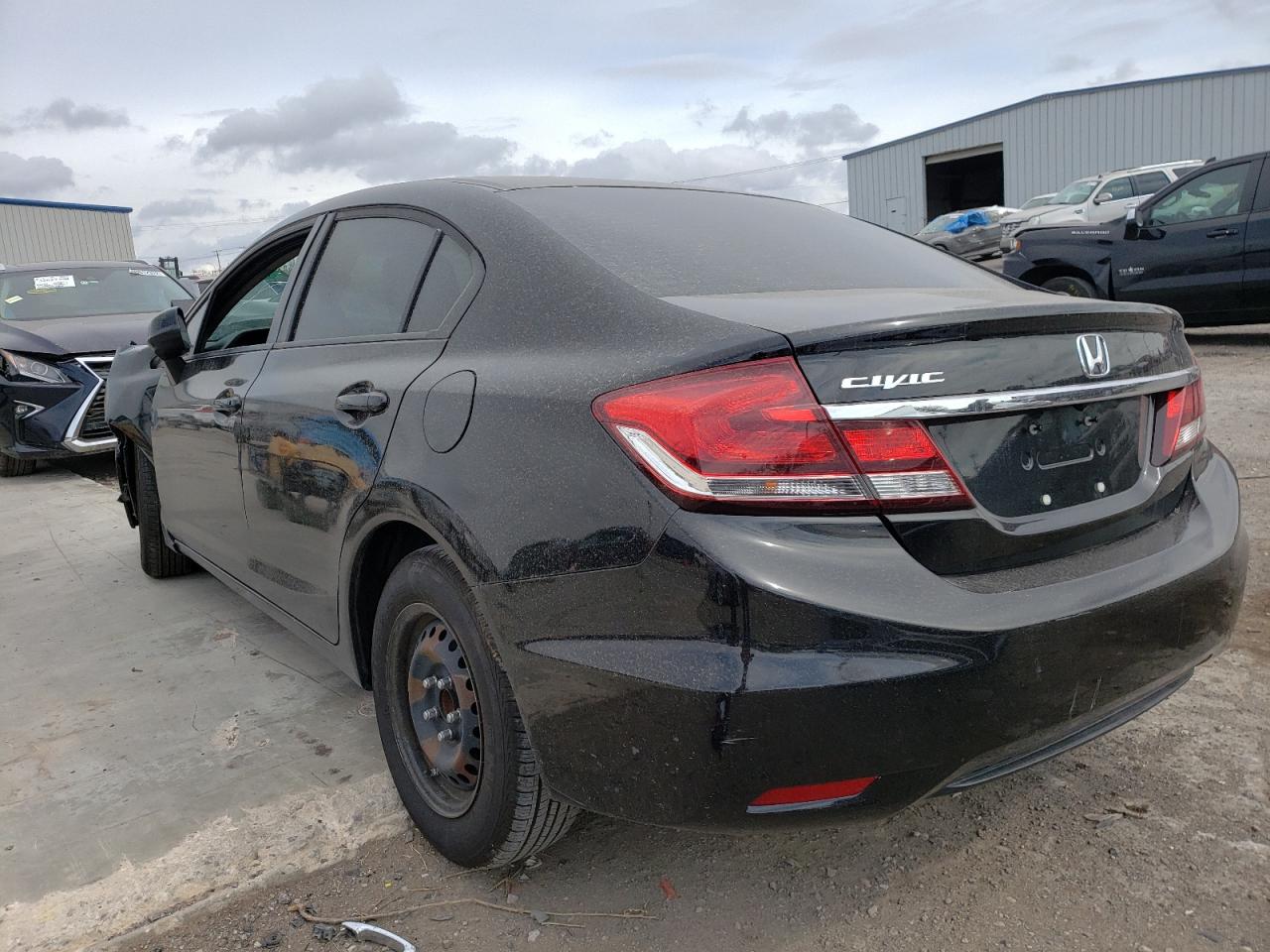 Photo 3 from auction – 2013 HONDA CIVIC LX with VIN 19XFB2F52DE210115