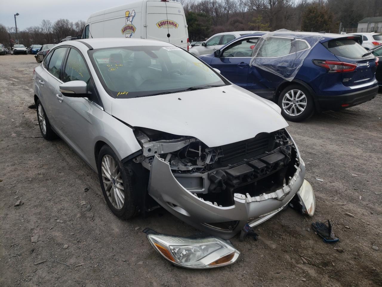 Photo 14 from auction – 2012 FORD FOCUS SEL with VIN 1FAHP3H21CL472450